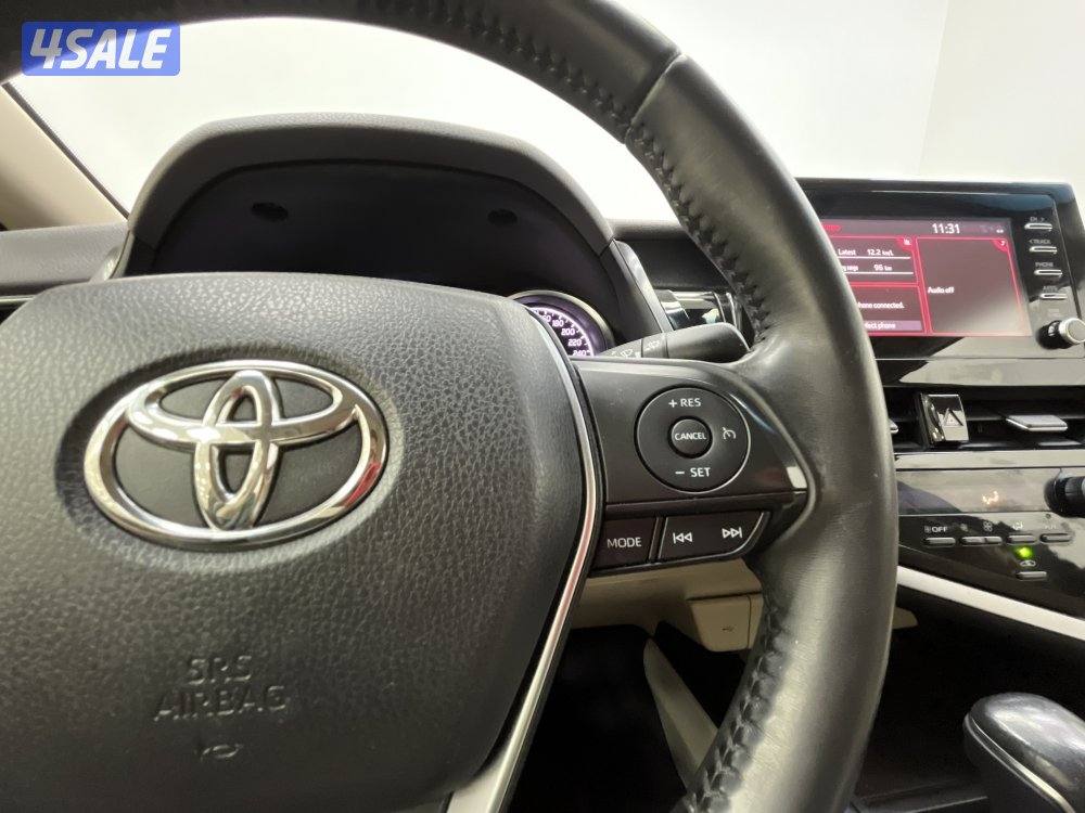 TOYOTA CAMRY GLE 4 CYL MID OPTION7