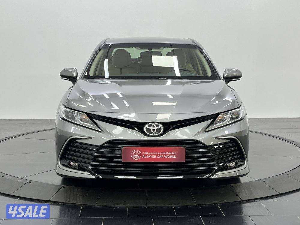 TOYOTA CAMRY GLE 4 CYL MID OPTION15