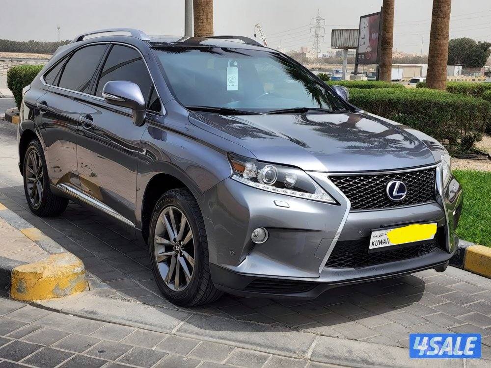 Lexus RX450h 2013 Excellent condition.4