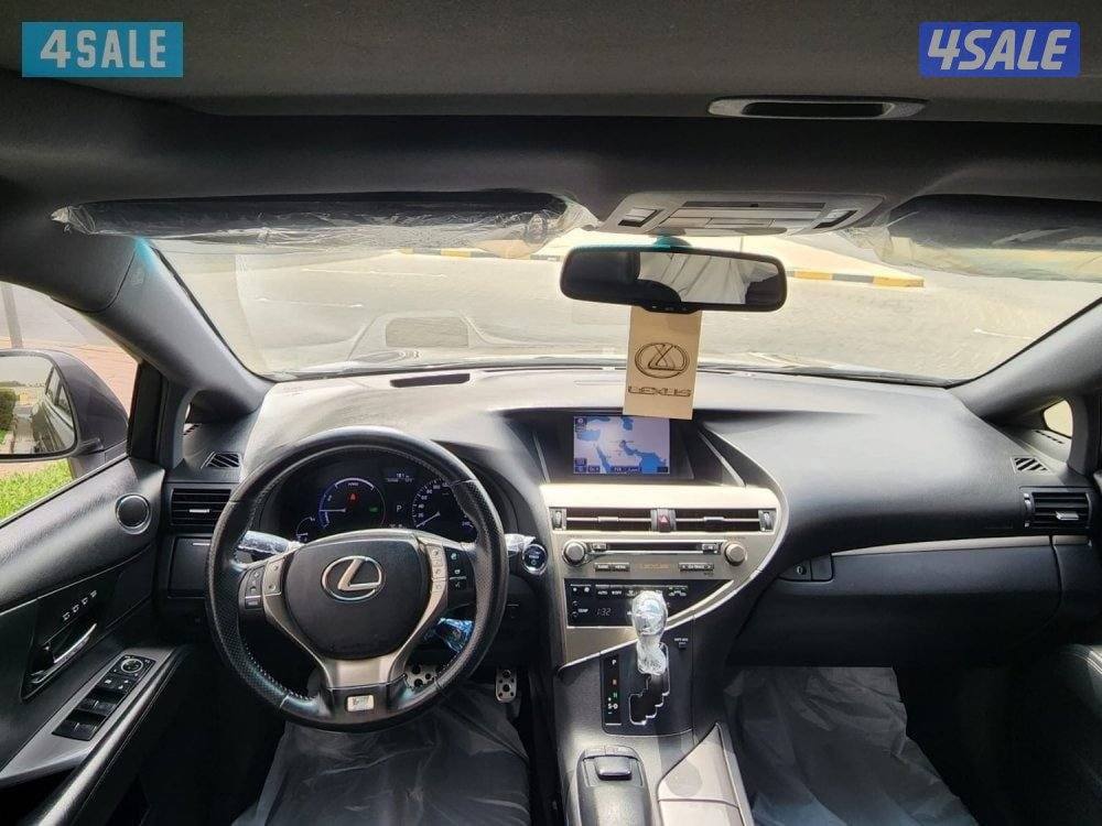 Lexus RX450h 2013 Excellent condition.8