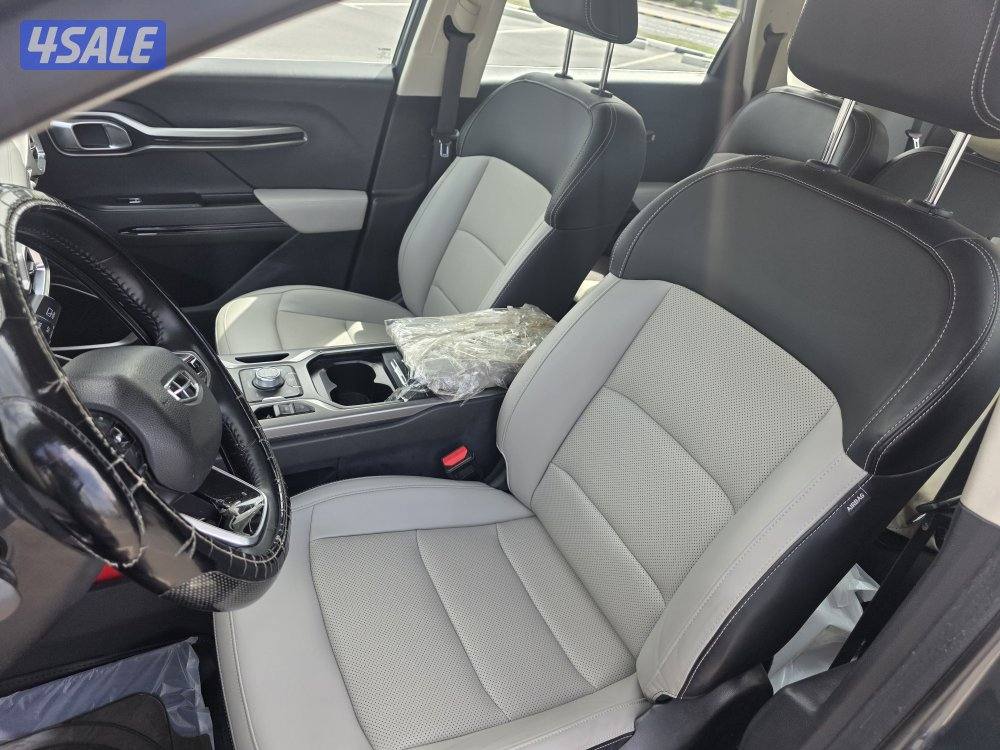 Geely Okavango.....2023, with milage 67,000.5