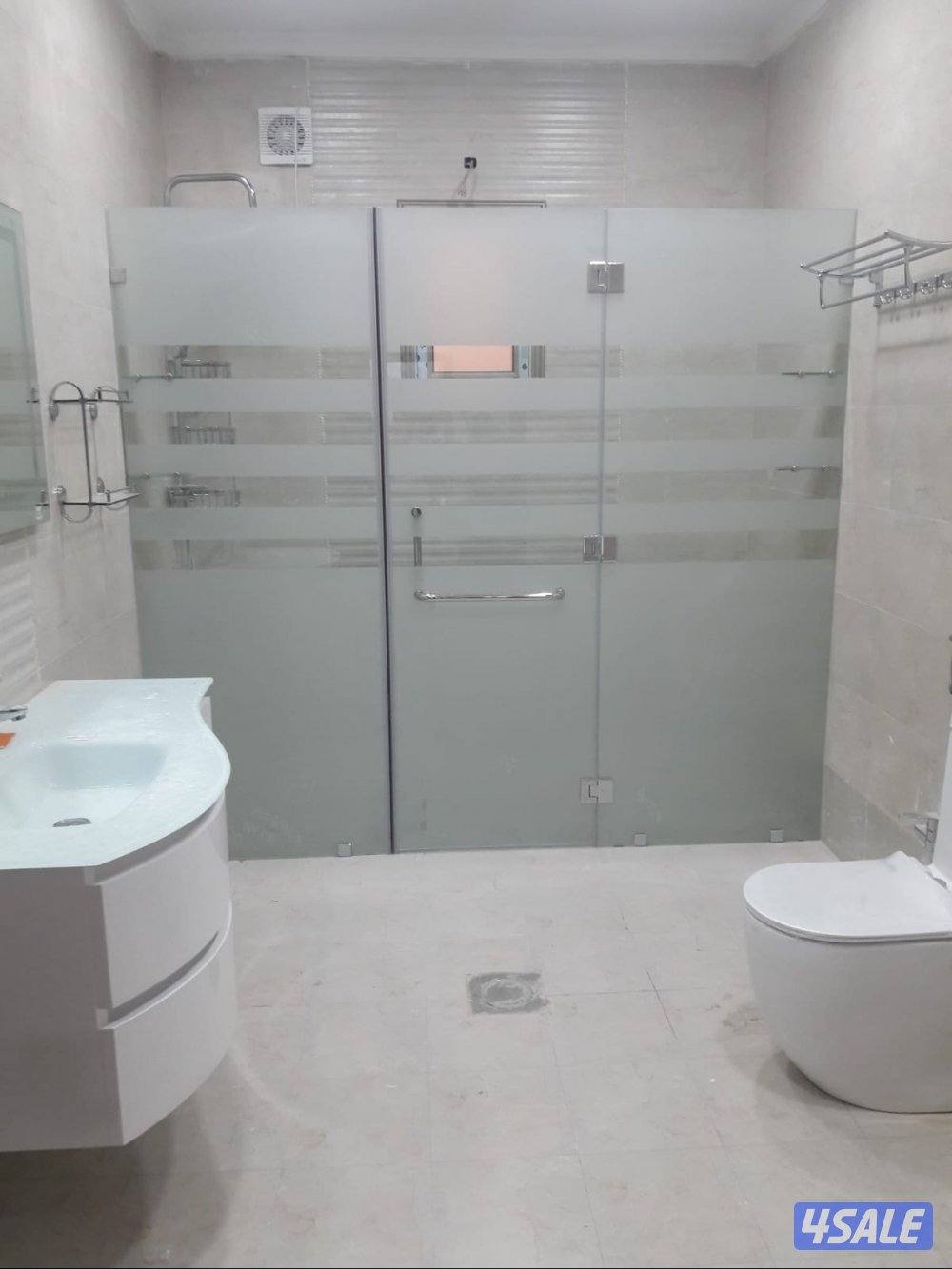 فني تركيب جميع انواع الزجاج و المرايا + جميع متعلقات الزجاج4