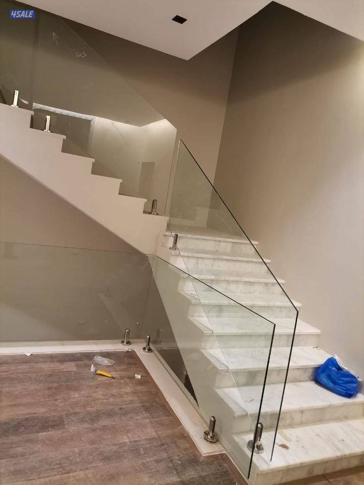 فني تركيب جميع انواع الزجاج و المرايا + جميع متعلقات الزجاج12