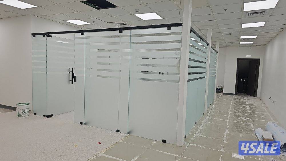 فني تركيب جميع انواع الزجاج و المرايا+ جميع متعلقات الزجاج3