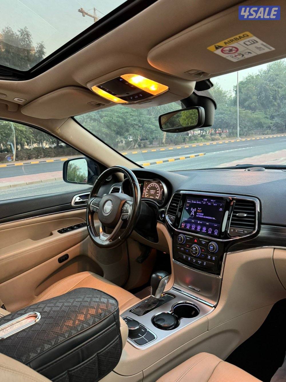 جراند شيروكي ليمتد فل ابشن7