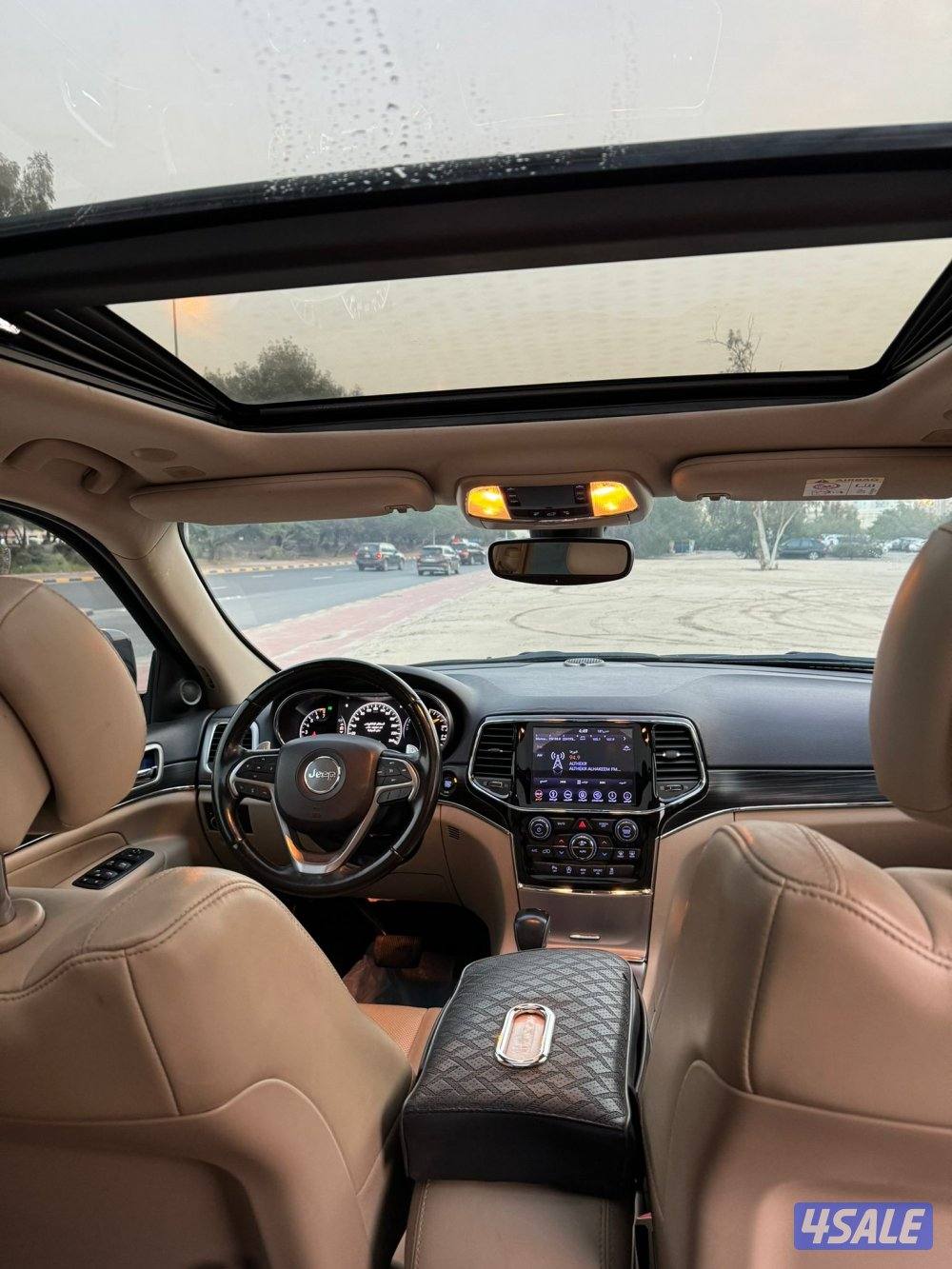 جراند شيروكي ليمتد فل ابشن8