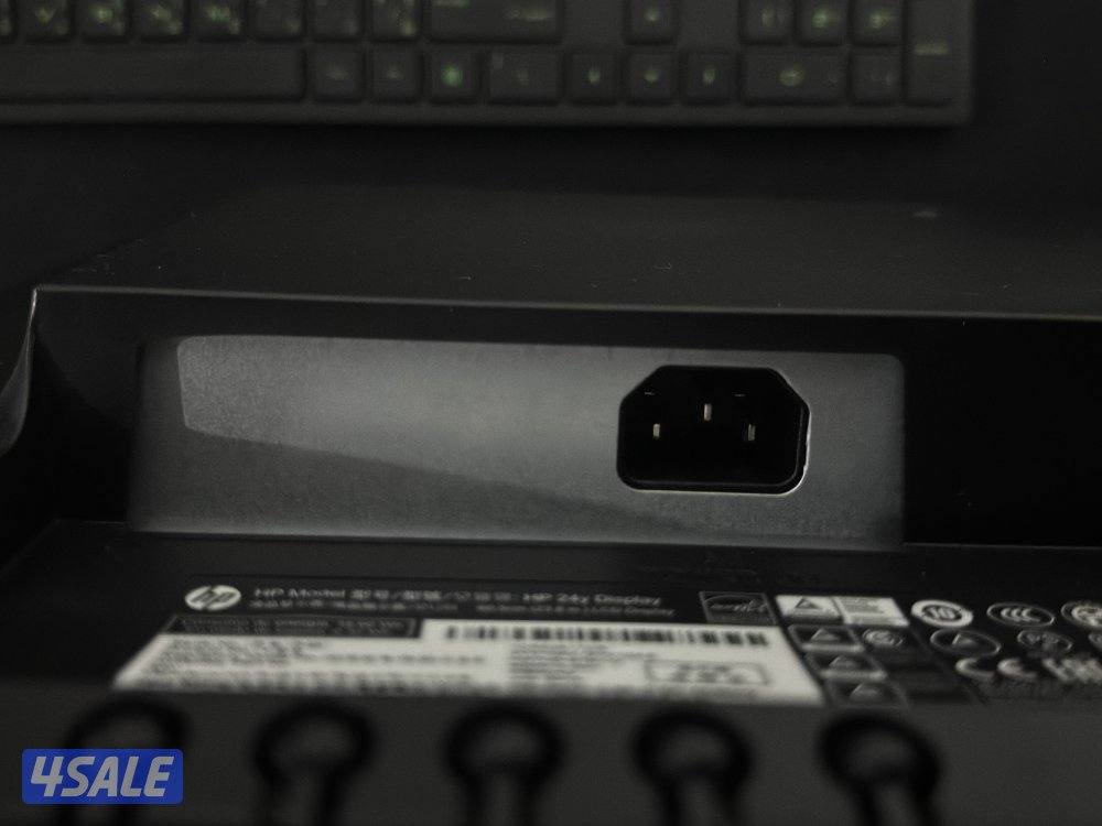 شاشة 24 بوصة  HP4