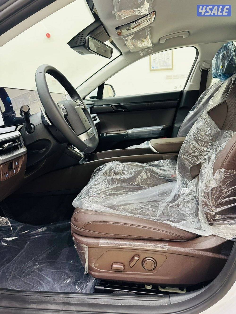 للبيع هيونداي ازيرا 6 سلندر موديل 2026 عداد اصفار4