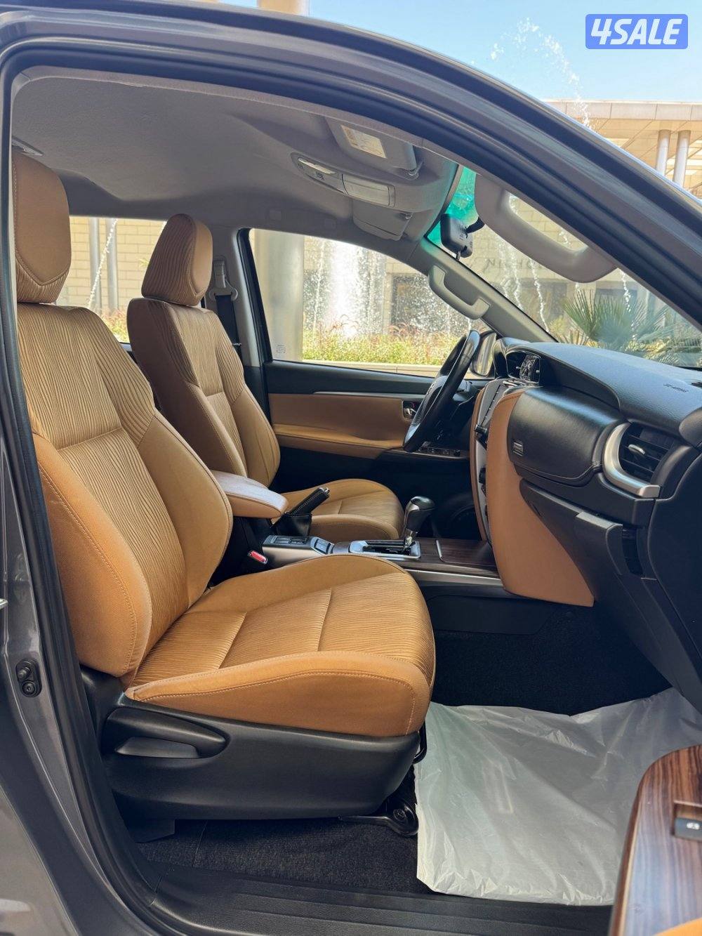 فورتنر 2023 صبغ الوكاله. دبل جير 4x48