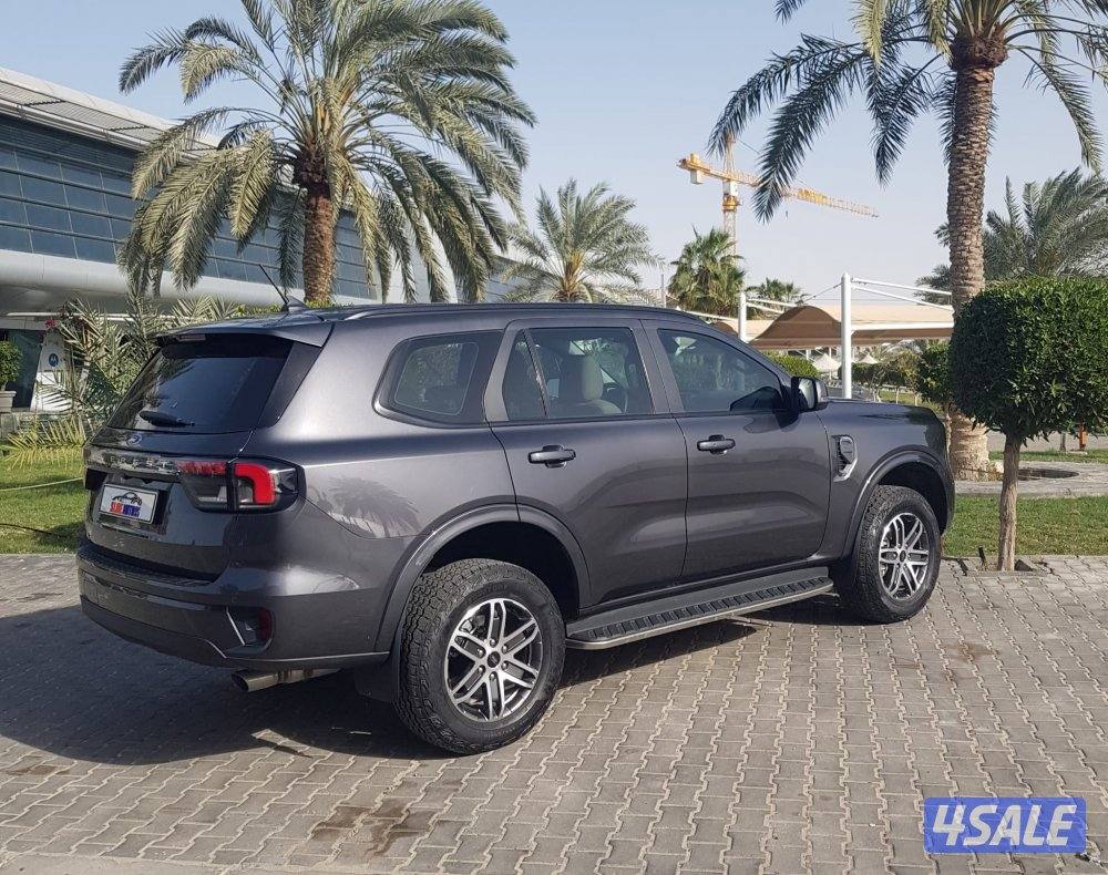 للبيع فورد ايفرست XLT موديل 2025 عداد 12 ألف كيلو صبغ وكاله تحت الكفال2