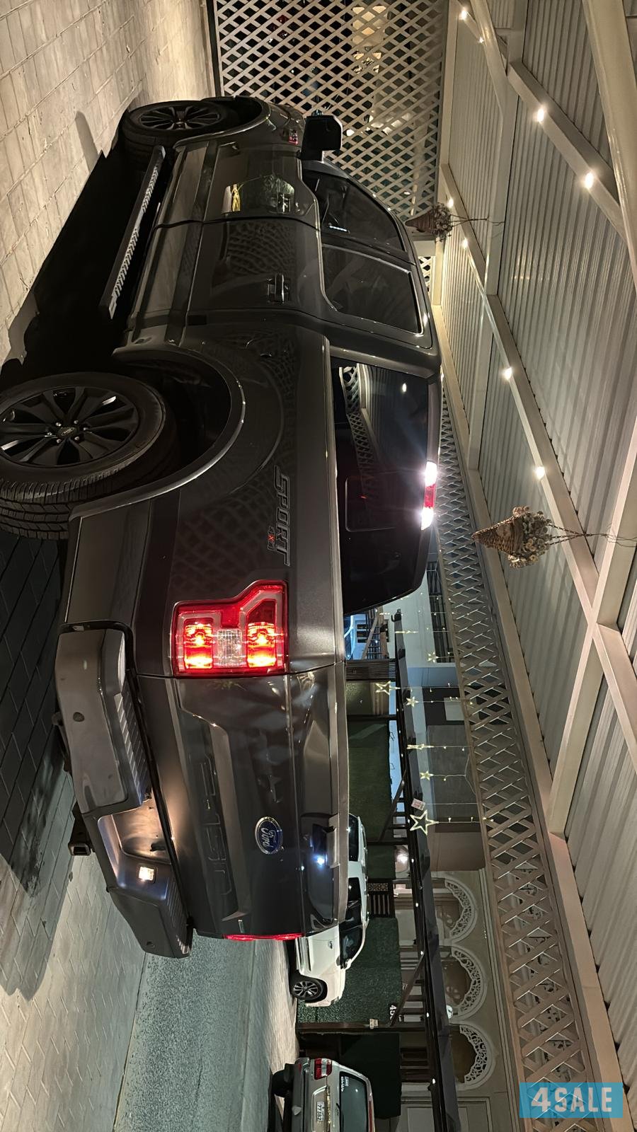 Ford F-150 سبورت 2019 – دبل – 6 سلندر – قير 10 سرعات1