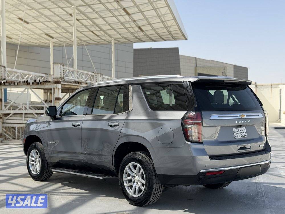 تاهو دبل قير موديل 2021 عداد قليل 93 الف فقط وارد وكاله صبغ الوكاله8