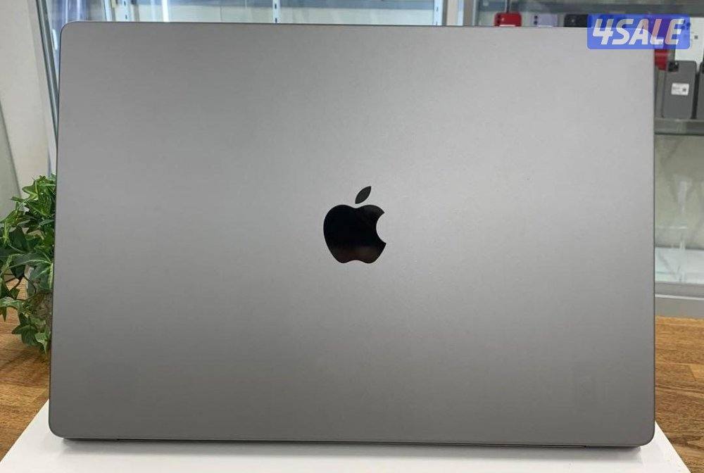 للبيع MacBook Pro i9 16inch/1TBssd/16ram/4GB AMD Radeon  كالجديد2