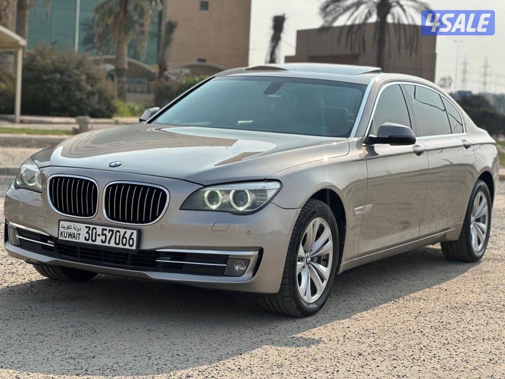 للبيع BMW 730Li وارد الوكالة الغانم1