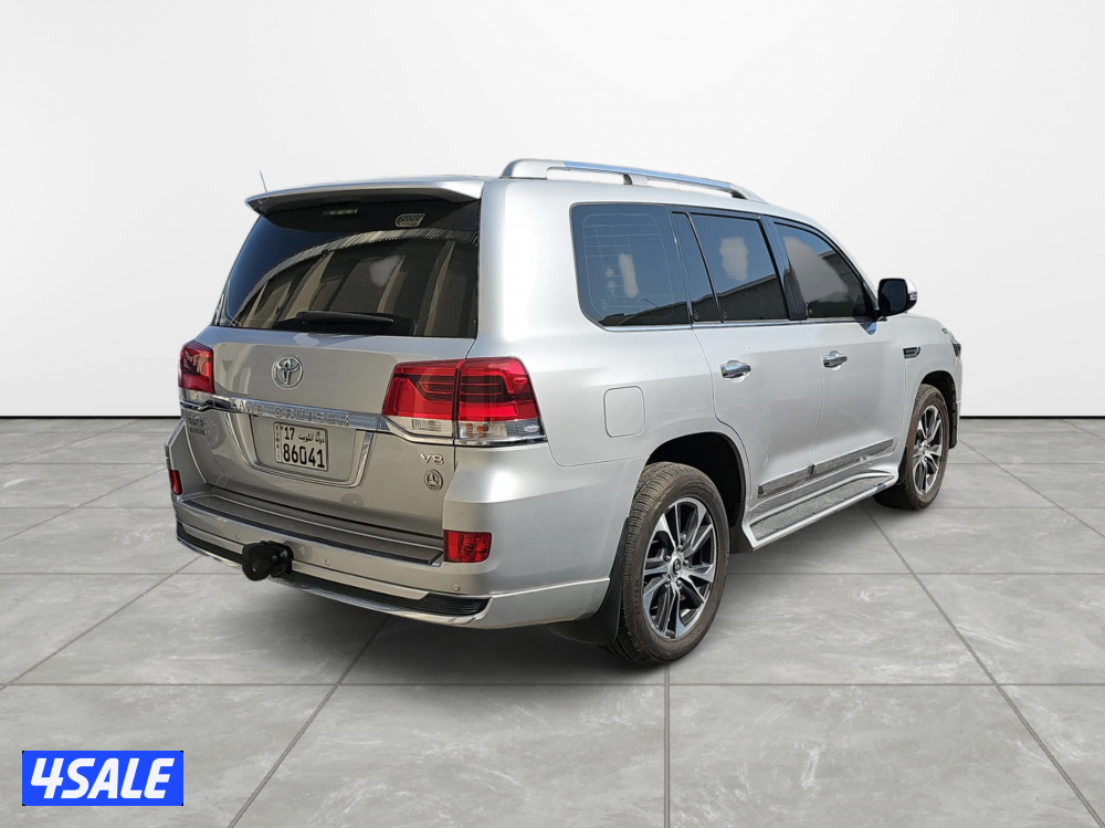 Toyota Land Cruiser1