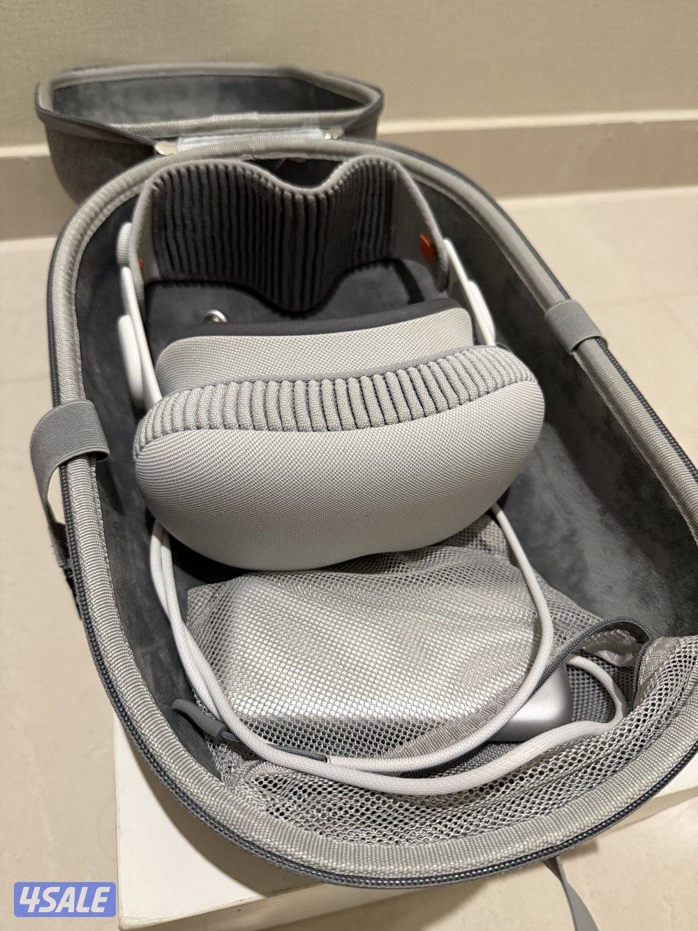 للبيع نظارة ابل فيجن برو ام ٢ Apple vision pro vr m22