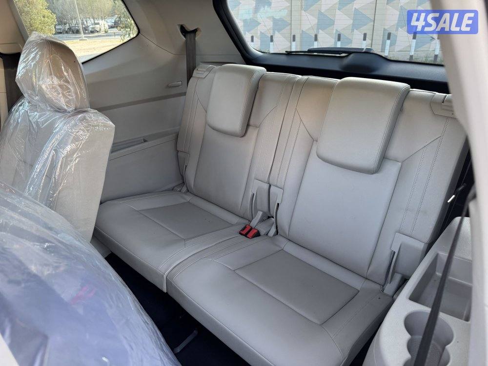 للبيع تيرامونت 2019 / 7 مقاعد11