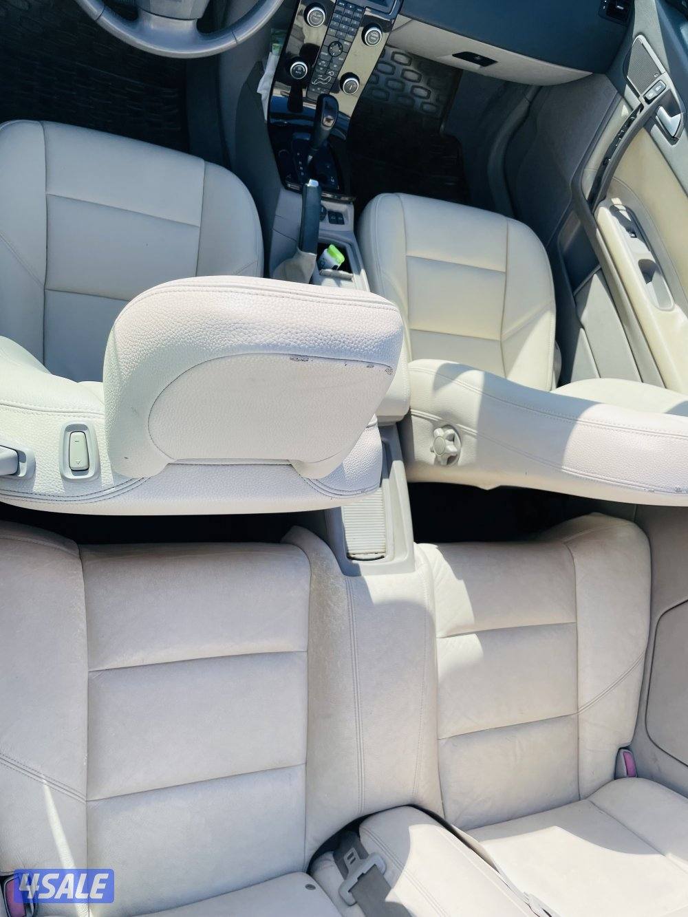 2007 Volvo C70 Hardtop Convertible4