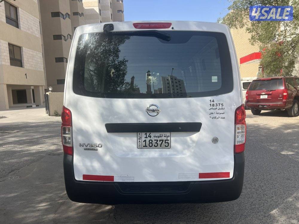 للبيع باص نيسان اورفان مقفل موديل 2016 ( عداد 200 فـقـط )1