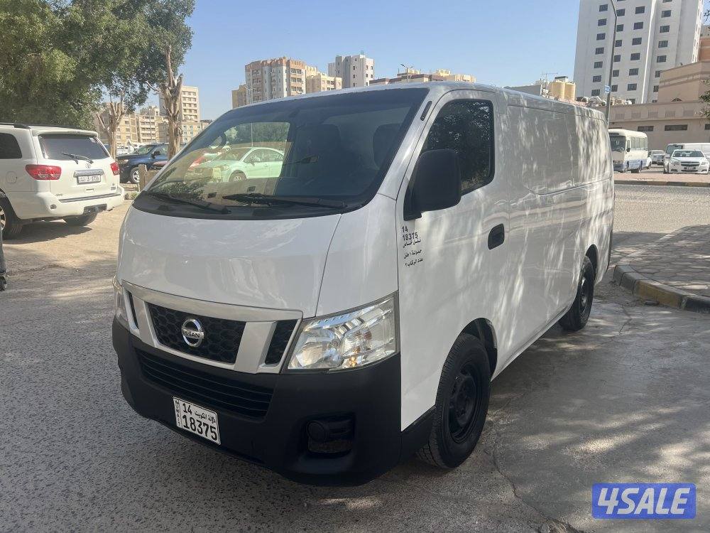 للبيع باص نيسان اورفان مقفل موديل 2016 ( عداد 200 فـقـط )4