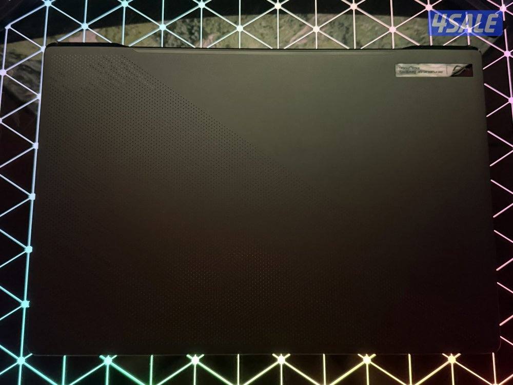 Asus RTX 3060 zephyrus M16 i7 (2022) model0