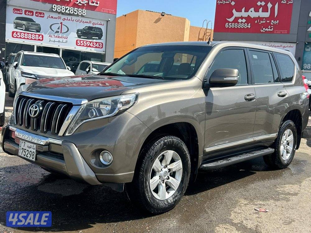 لاند كروزر برادو TX.L موديل 2015 ماشى 206.000 k.m  وارد الساير0