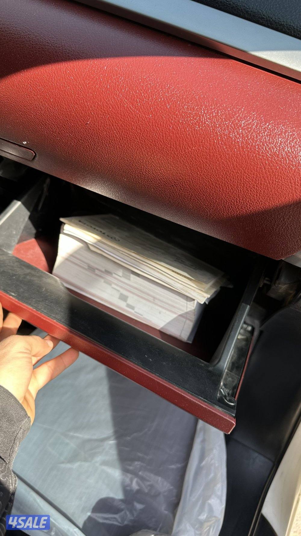 هايلوكس فل كامل بدون دبل ممشي 97 ألف شرط فحص كامل5