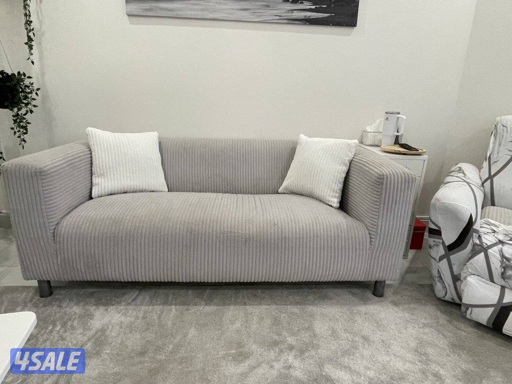 كنب ومجموعة اغراض1