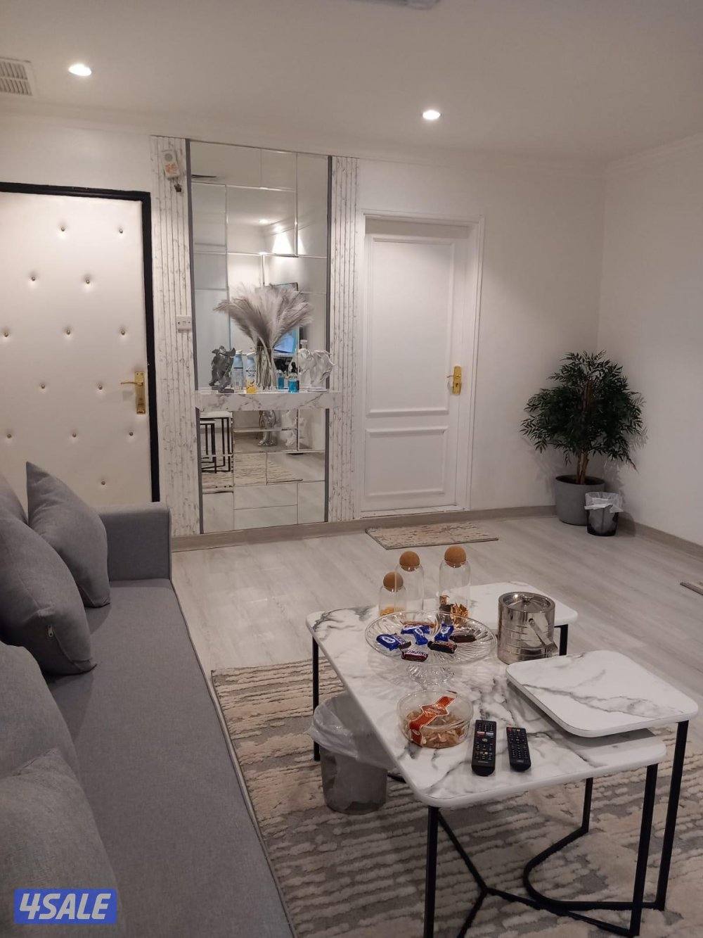 شقق للايجار خلو غرفة وصالة ومطبخ وحمام تشطيب سوبر لوكس0