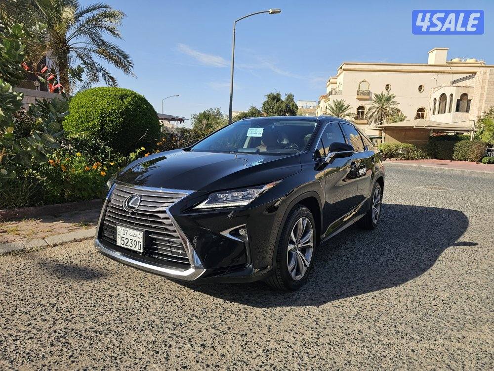 جيب لكزس RX 350 وارد الساير عداد ٦٨ الف اعلى درجة0