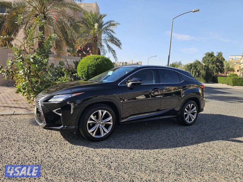 جيب لكزس RX 350 وارد الساير عداد ٦٨ الف اعلى درجة1