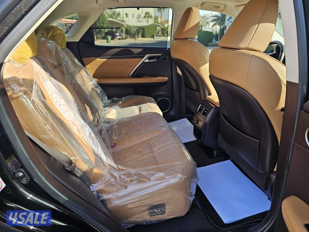 جيب لكزس RX 350 وارد الساير عداد ٦٨ الف اعلى درجة13