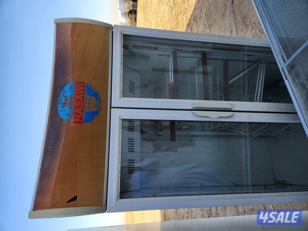 للبيع ثلاجات للبقالات جديده استعمال سنه1