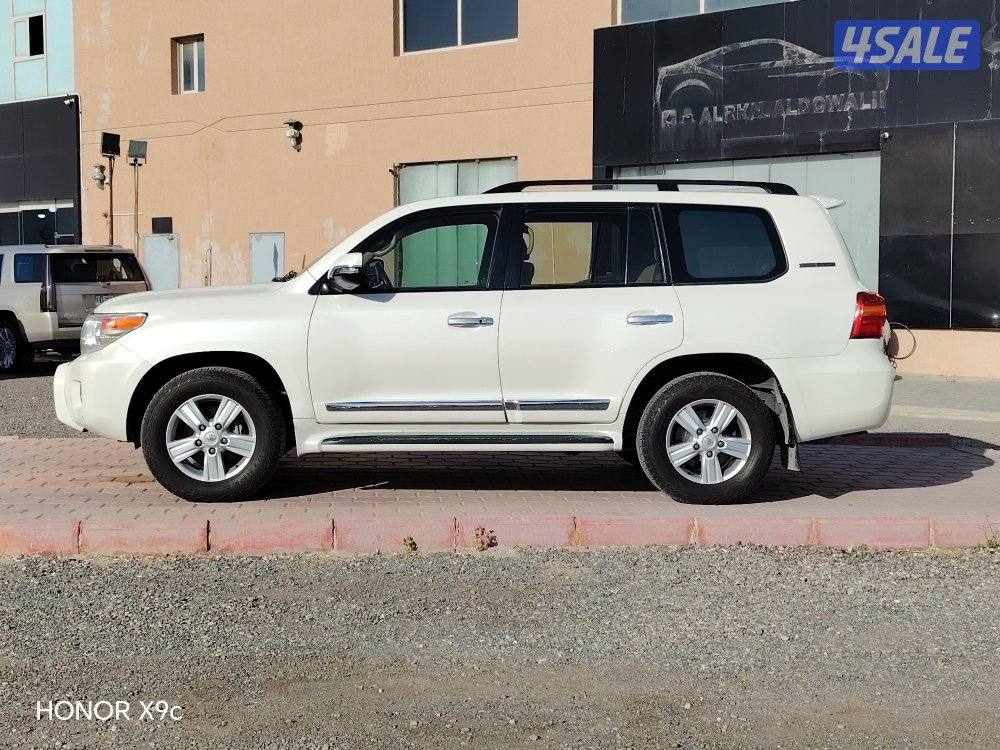 لاندكروزر 8 سلندر1