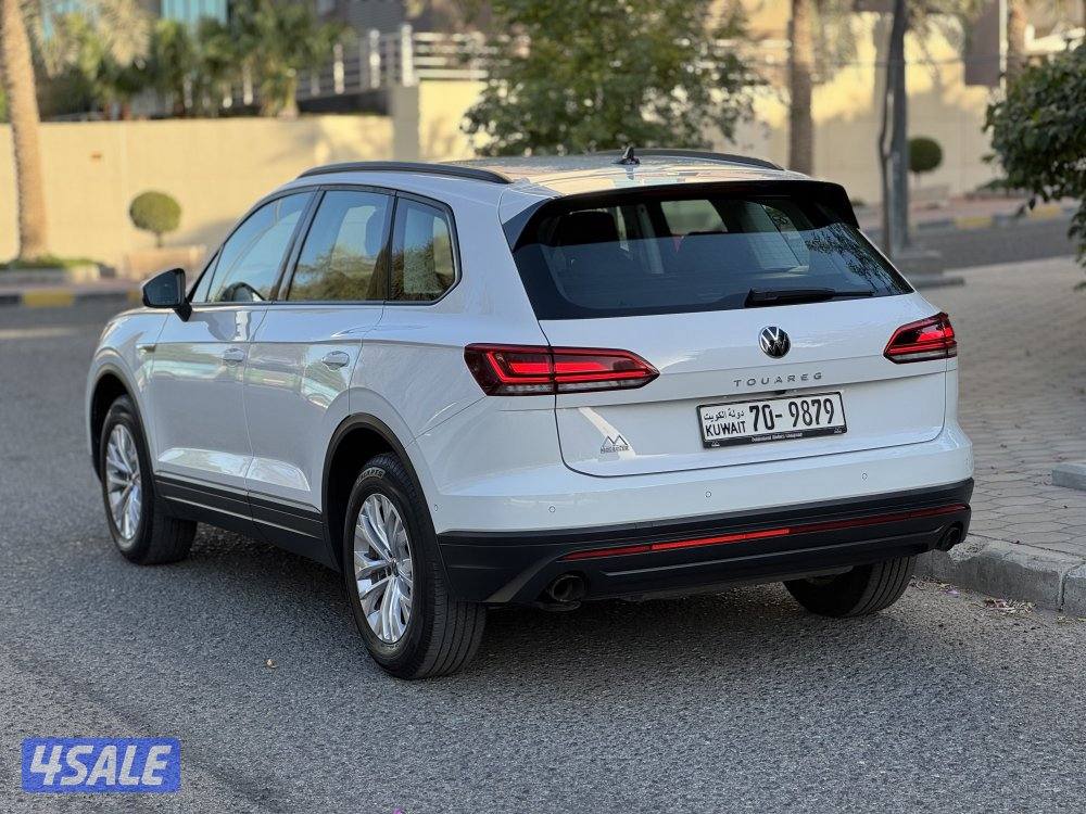 فولكس واجن طوارق V6 موديل 2023 عداد 43 تحت الكفالة وكالة بهبهاني3