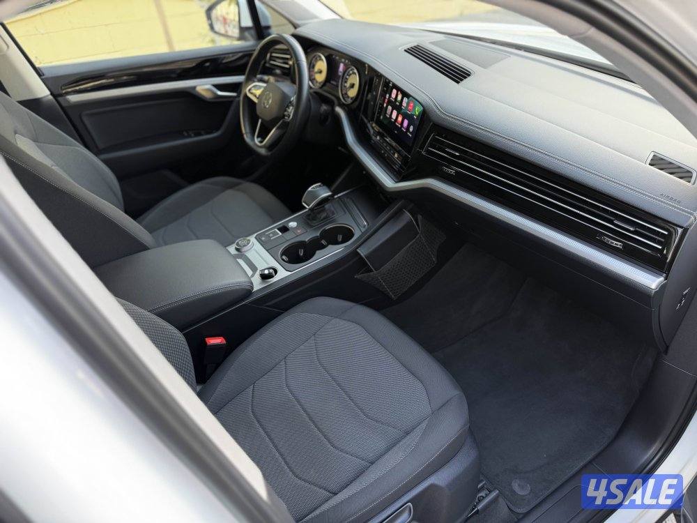 فولكس واجن طوارق V6 موديل 2023 عداد 43 تحت الكفالة وكالة بهبهاني9