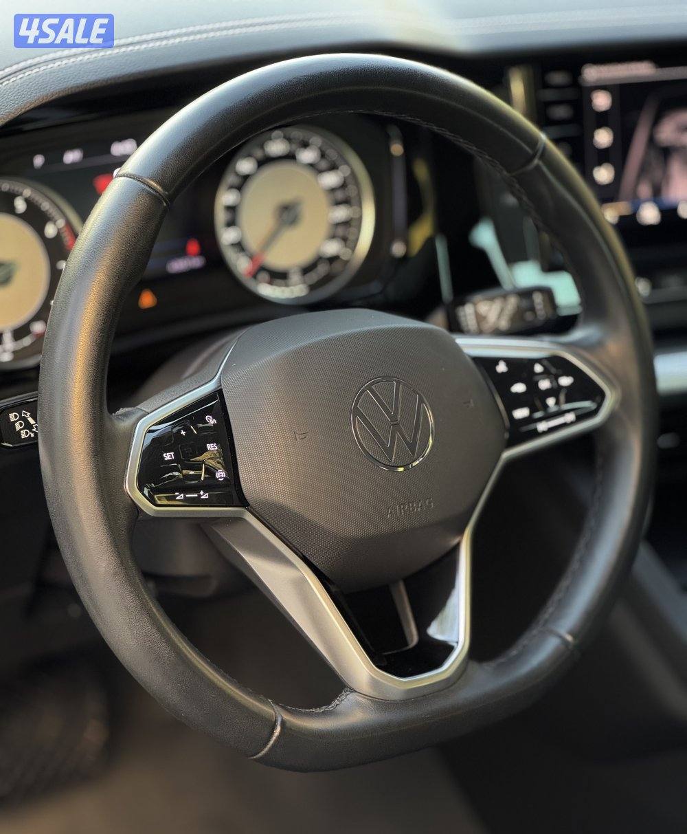 فولكس واجن طوارق V6 موديل 2023 عداد 43 تحت الكفالة وكالة بهبهاني10