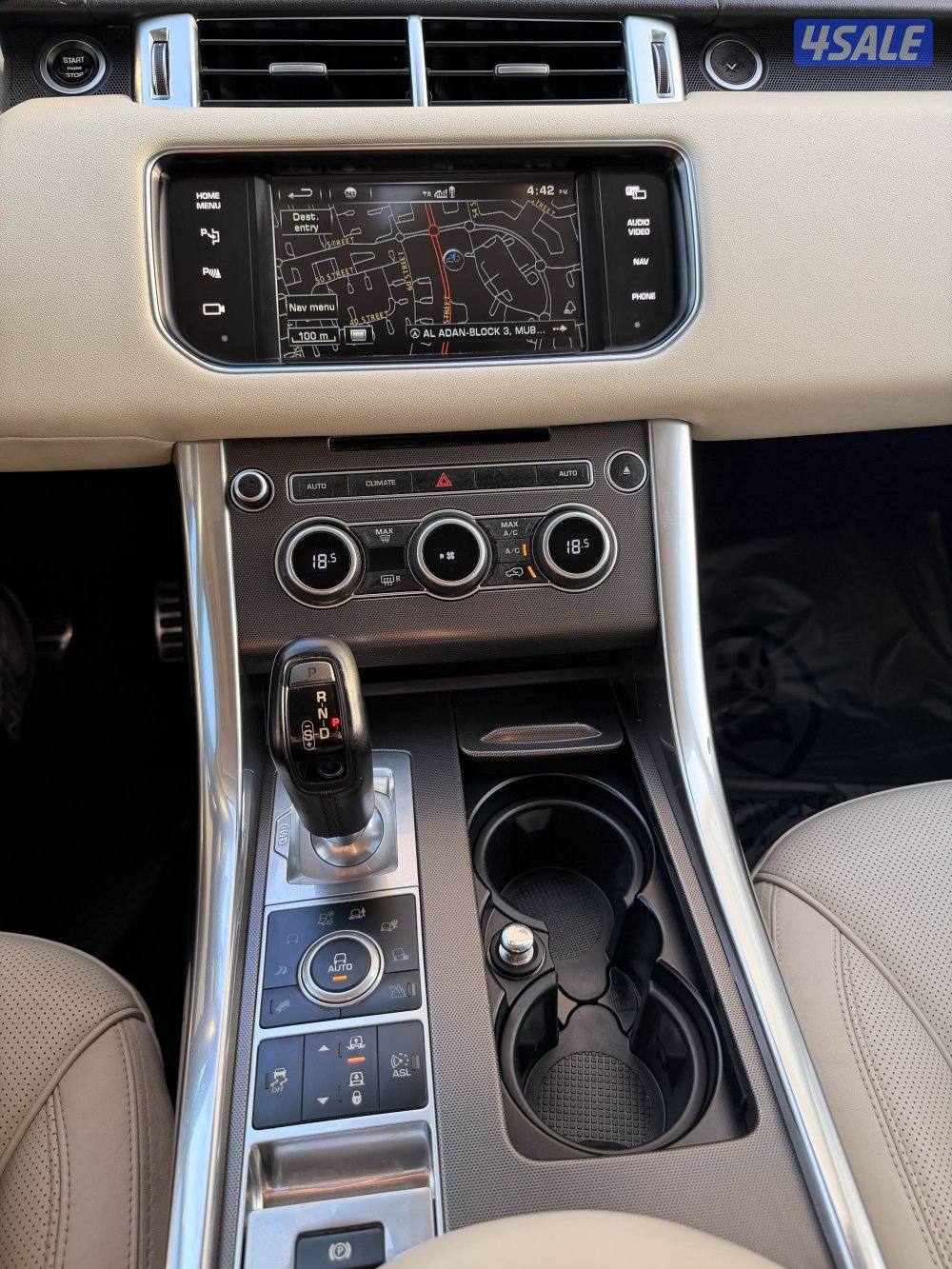 2014 Range Rover Sport7