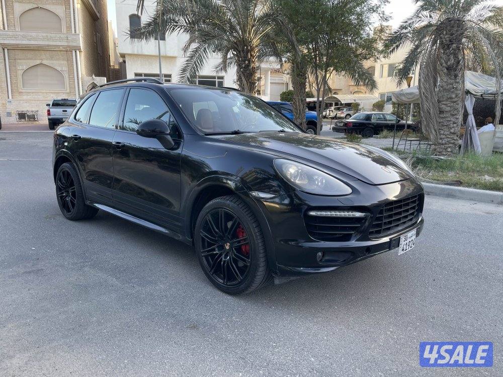 بورش كايين GTS4