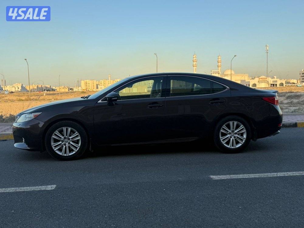 للبيع لكزس الساير 2013 es 350 6 سلندر جلد ستائر جانبيه تدفيه تبريد0