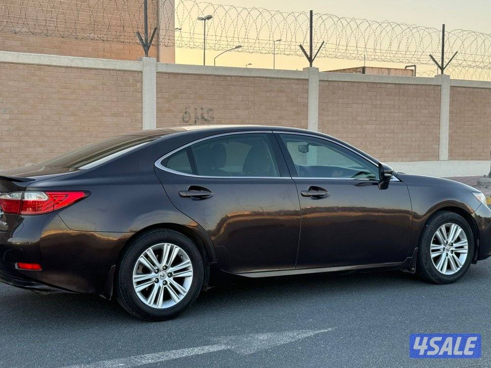 للبيع لكزس الساير 2013 es 350 6 سلندر جلد ستائر جانبيه تدفيه تبريد2