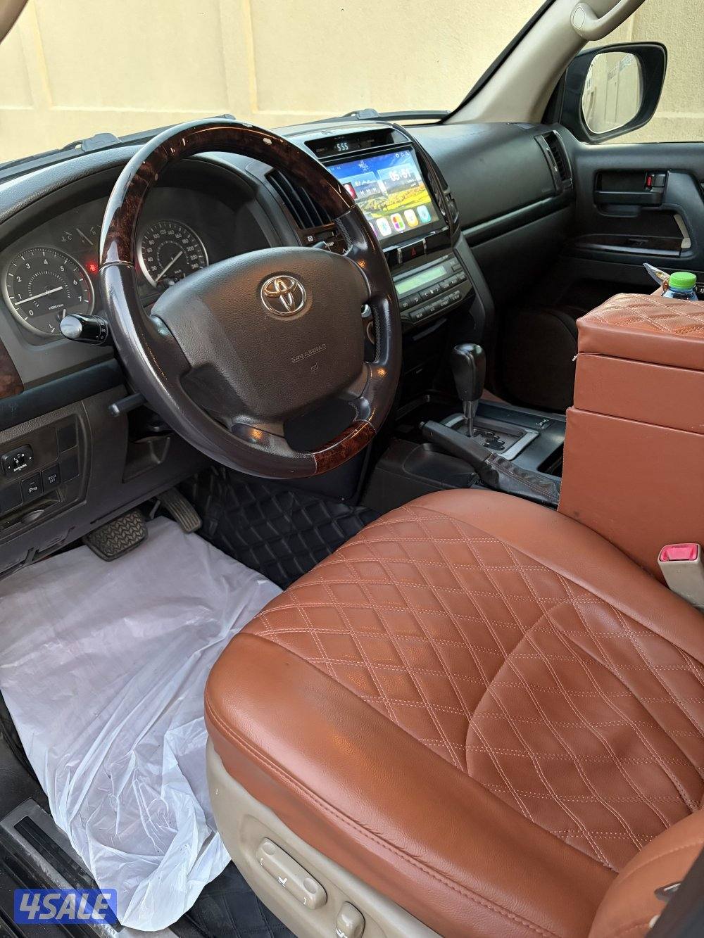 لاند كروز GXR 2011بحاله جيده5