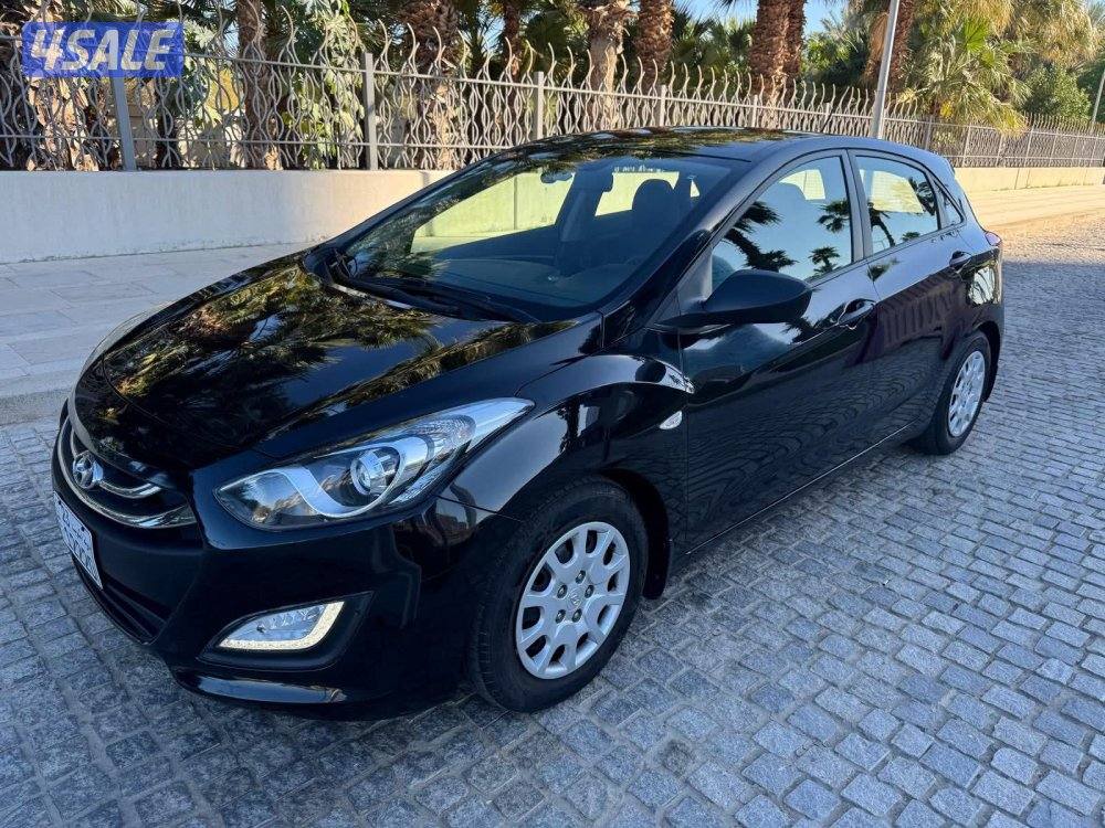 هيونداى أكسنت ماشى 46 ألف بحالة الوكالة ( قير عادى )1