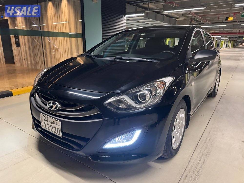 هيونداى أكسنت ماشى 46 ألف بحالة الوكالة ( قير عادى )10