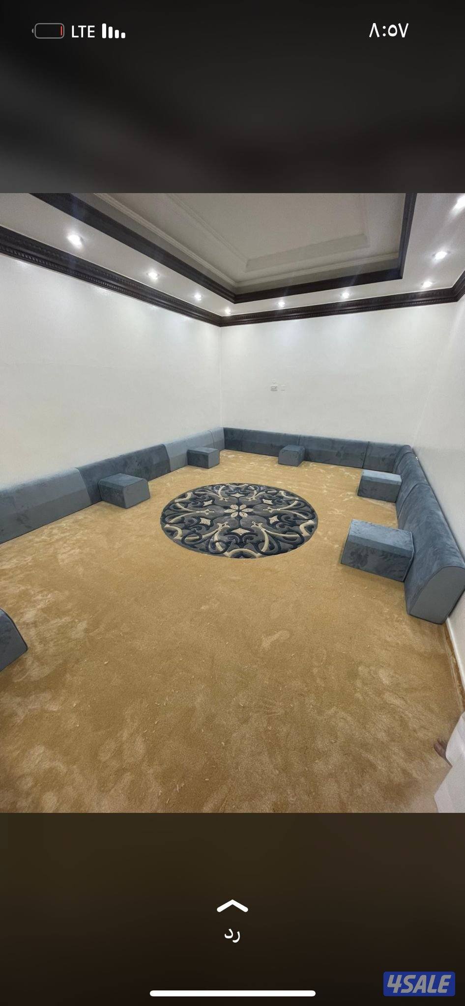 كل مايخص الديوانيات لدينا قنفات مساند بقلي وسعودي سجاد ساده ومشجر نغشا3