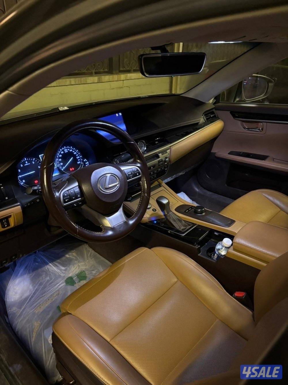 2017 ES 250 لكزز3