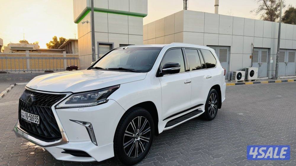 لكزس 570 LX 2018 لون    صدفي درجة.   اولى.8 سلندر.0