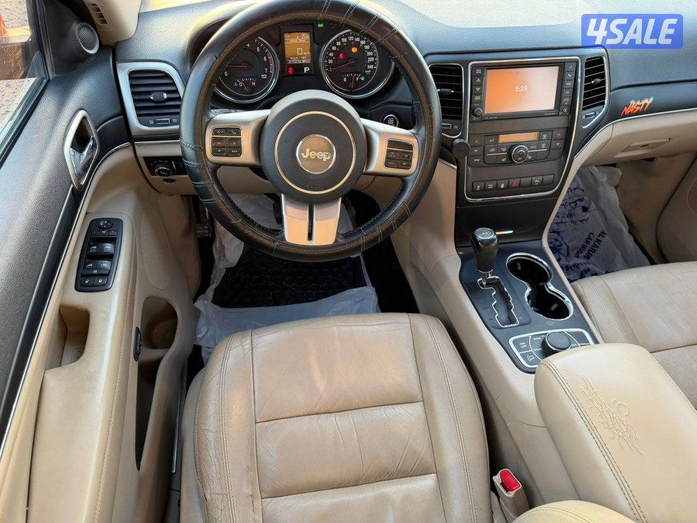 جراند شروكي 2012 نظيف ومرتب7