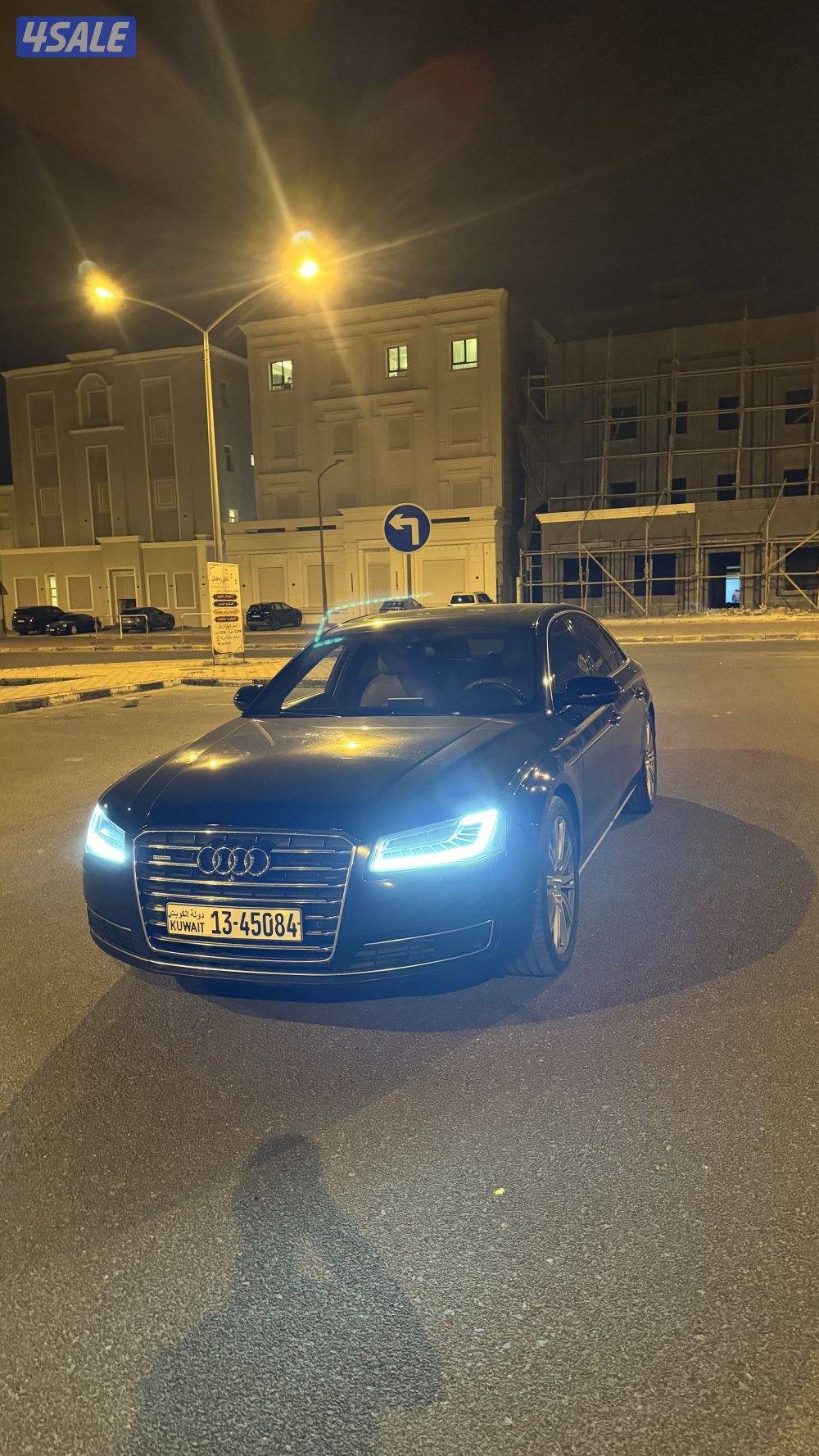 للبيع اودي A8 ٢٠١٦ ماشيه ٣٥٠٠٠٠6