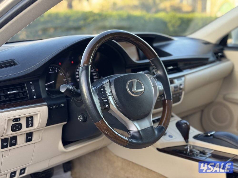 لكزس ES350 موديل 2015 كامل المواصفات بحاله الوكاله13